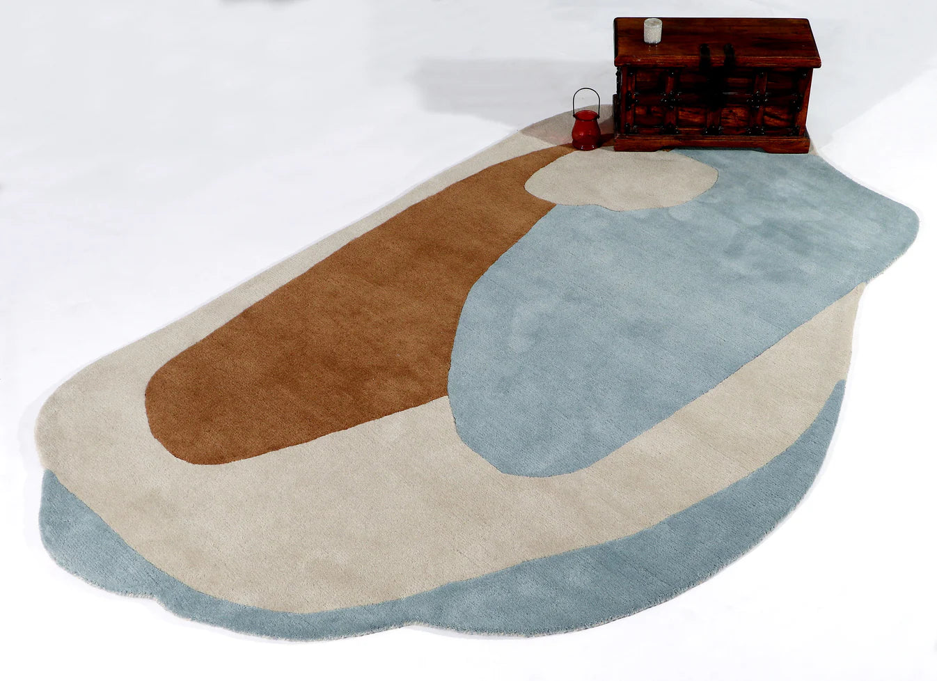 Sola Irregular Hand Tufted Carpet & Rug